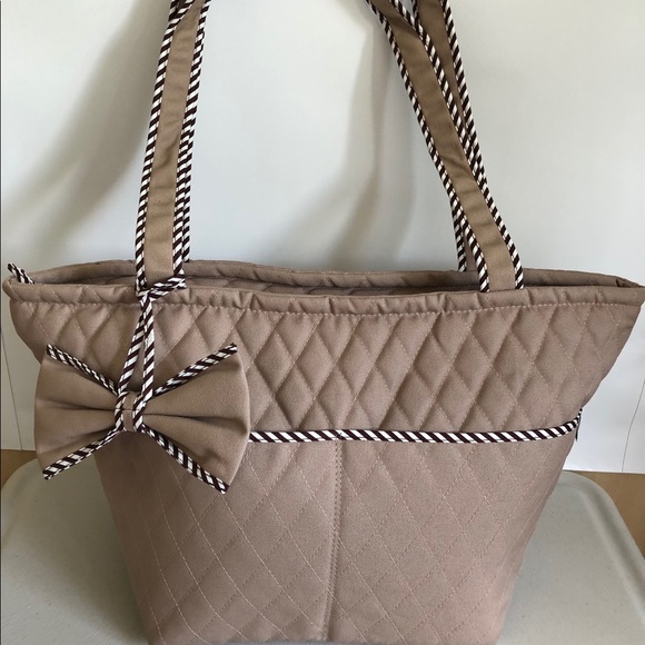 Hand made from Thailand Quilted travel Tote - Picture 4 of 7